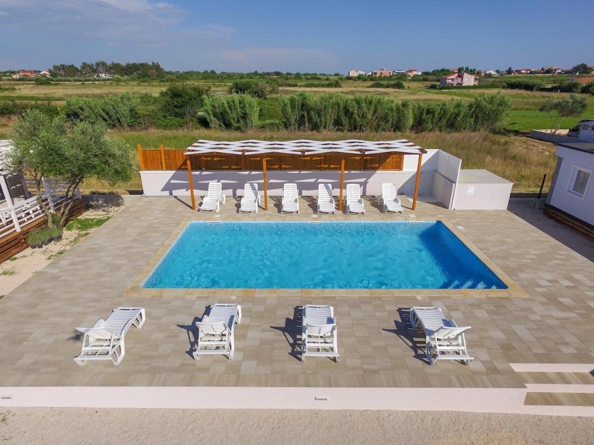 Apartments Medanic - Private Pool Privlaka  Exterior photo